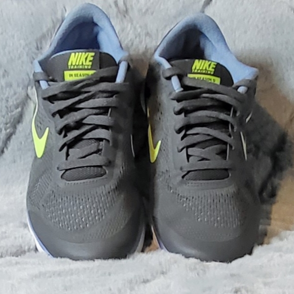 Nike In-Season TR 5 Training Running Grey/Blue Women 8 - Picture 1 of 8